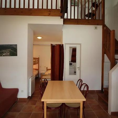 Domaine Des Compouzines Vakantiepark